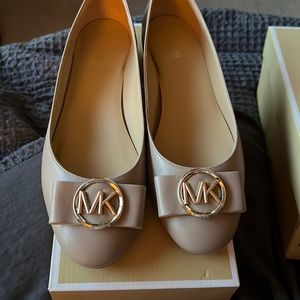 Michael Kors flats